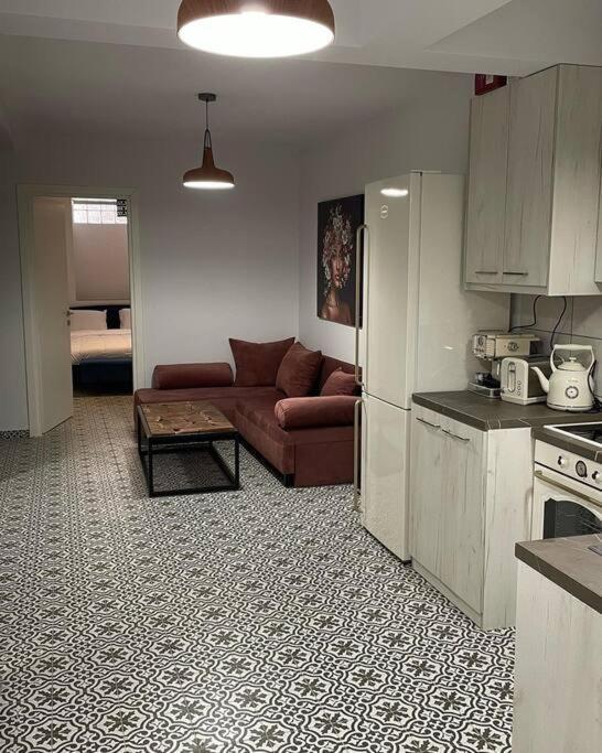 Family Apartment With Private Yard Next To Agios Dimitrios Church Saloniki Zewnętrze zdjęcie